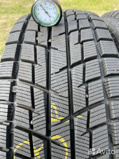 Cooper Weather-Master Ice 100 225/65 R17
