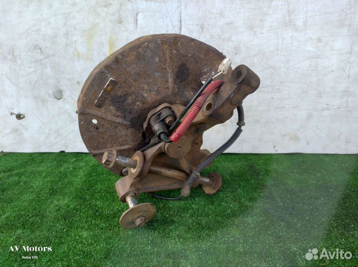 Задний поворотный кулак Kia Spectra с абс