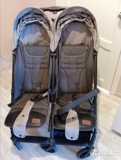 Прогулочная коляска для двойни или погодок