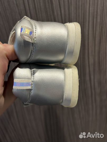 Сандалии tombi 23