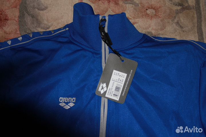 Куртка спортивная Arena на ребенка 8-9 лет