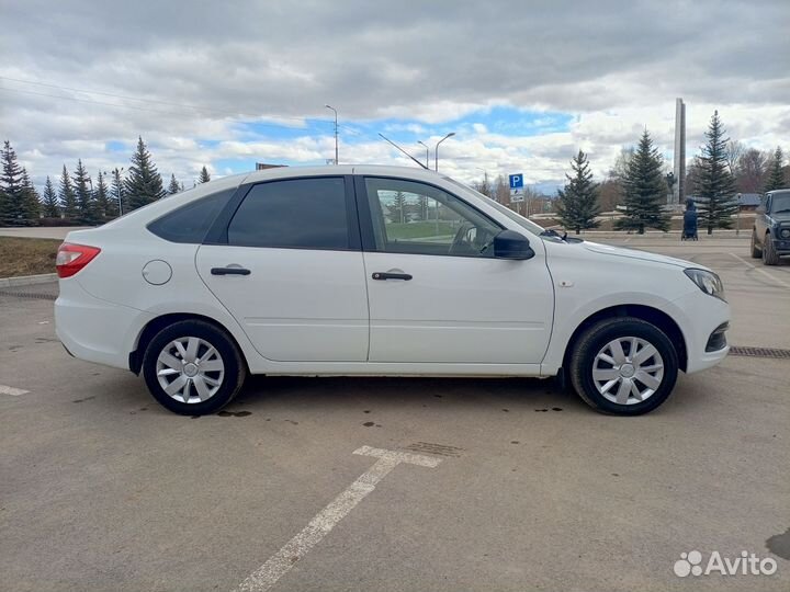 LADA Granta 1.6 МТ, 2018, 101 700 км
