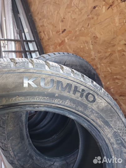 Kumho WinterCraft SUV Ice WS31 235/55 R19