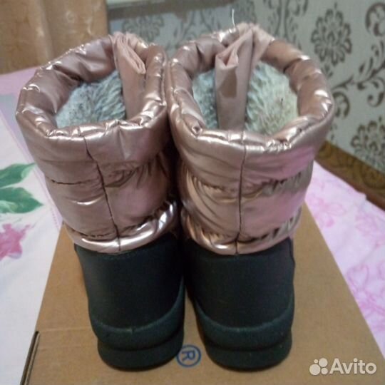 Дутики детские размер 35