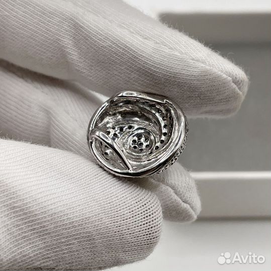 Золотой кулон с бриллиантами 0,6Ct 585