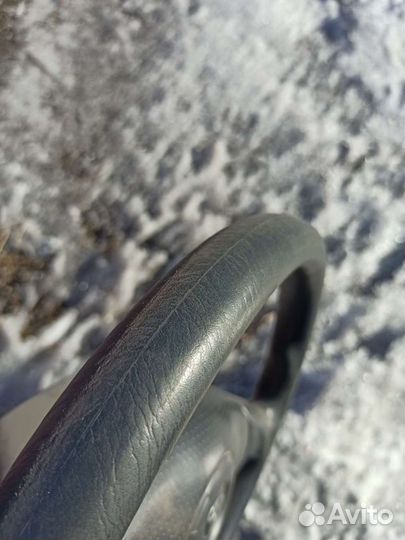 Продам руль Тойота Королла филдер