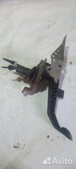 Педаль сцепления Форд Фокус 2 Рестайлинг седан 1