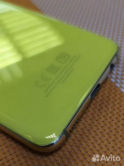 Samsung Galaxy S10e, 6/128 ГБ