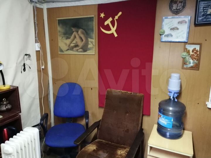 Гараж, > 30 м²