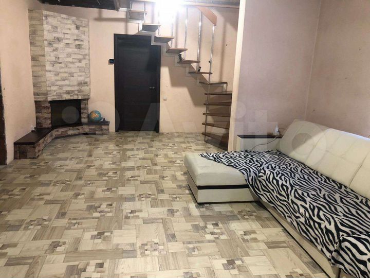 Дом 197 м² на участке 15 сот.