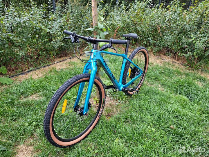 Карбоновый велосипед