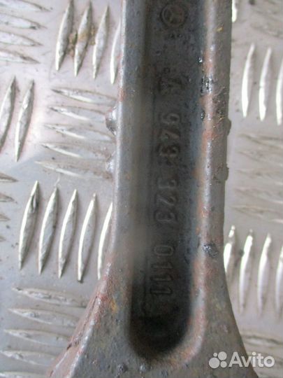 Стойка переднего стабилизатора Mercedes-Benz A9433