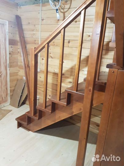 Лестницы деревянные и на металлокаркасе