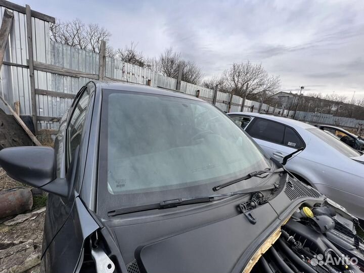 Лобовое стекло peugeot пежо 301 В наличии Симфероп