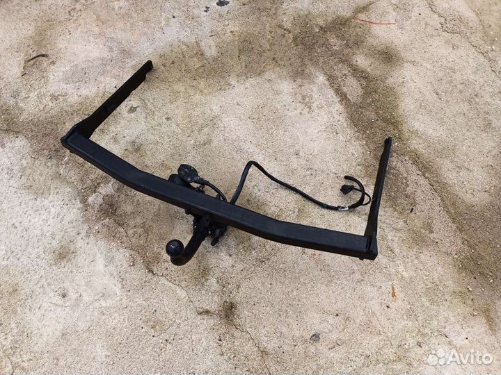 Фаркоп Форд Фокус 2