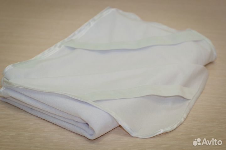 Наматрасник водонепроницаемый