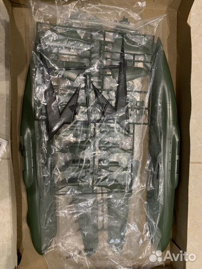 Модель revell c5-b galaxy 1/144