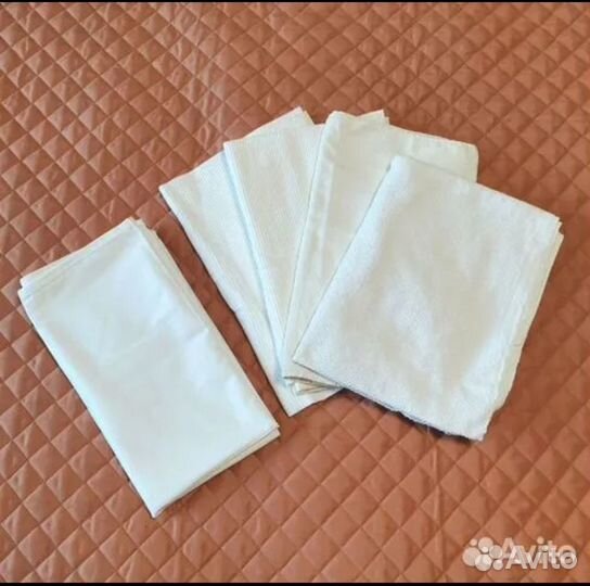 Полотенца, наперники и наволочка СССР новые