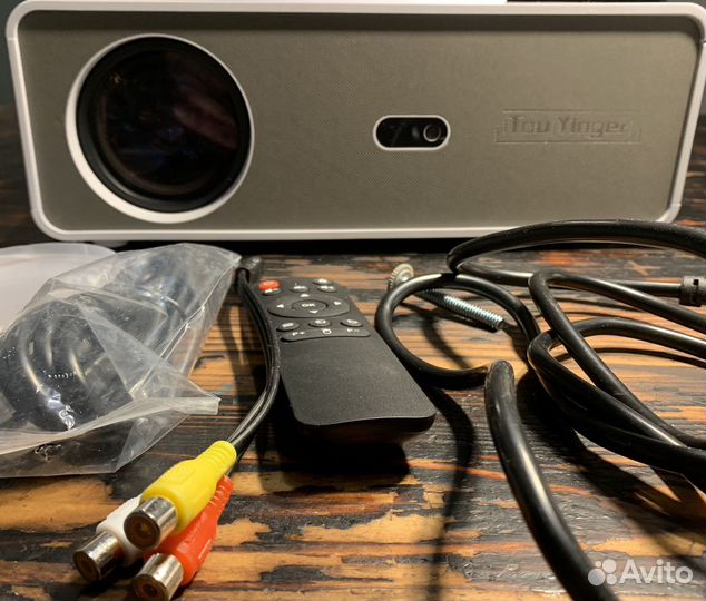 Проектор touyinger q11