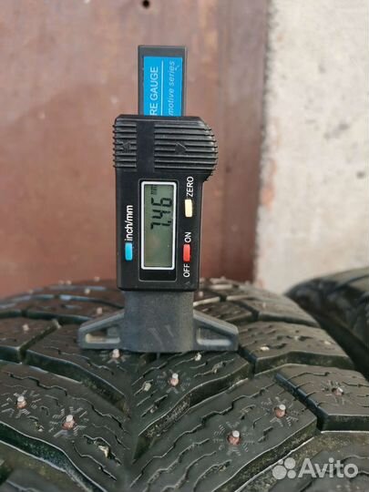 Michelin X-Ice North 4 205/55 R16