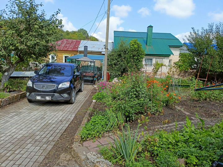 Дом 163 м² на участке 35 сот.