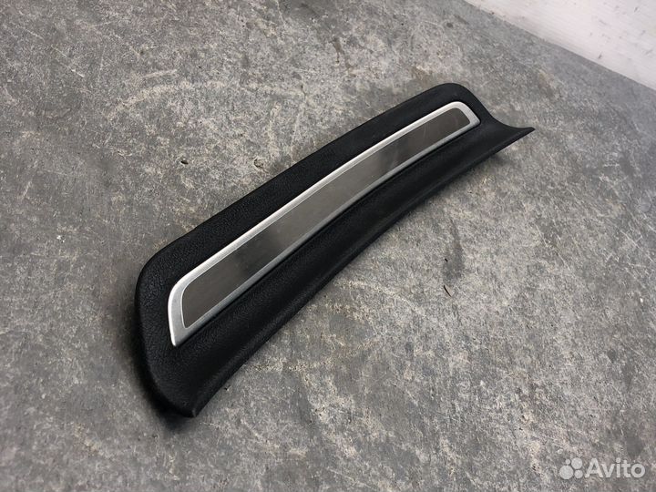 Зад прав вставка порога Stinger GT