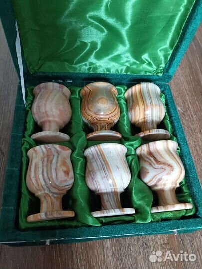 Рюмки из оникса 6 штук