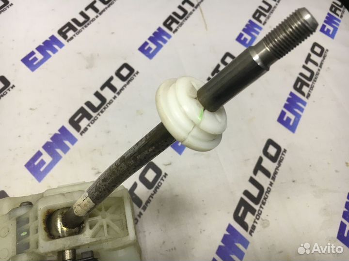 Кулиса МКПП Тойота Королла Е150