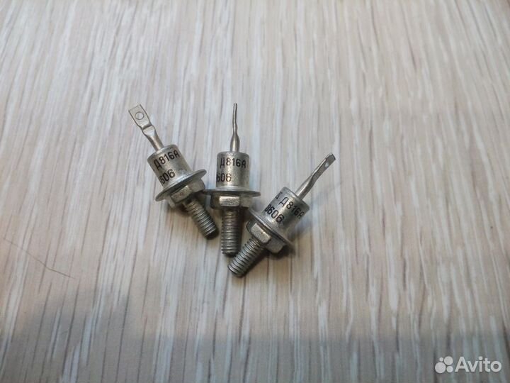 Транзисторы