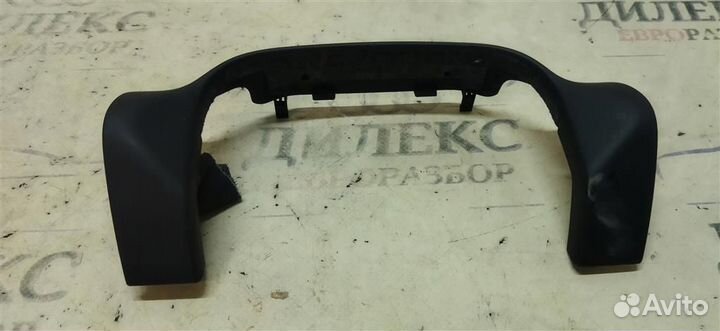 Кожух рулевой колонки Audi Q7 2005