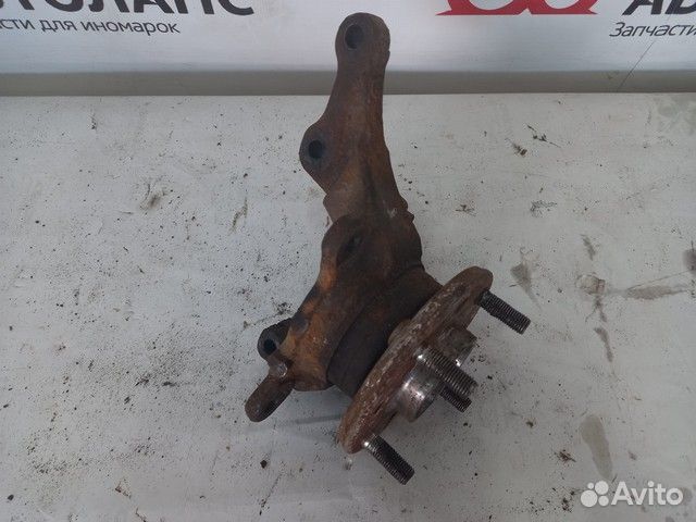 Кулак поворотный левый Mitsubishi Space Star