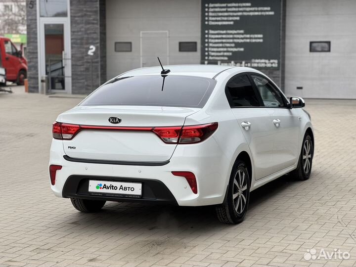Kia Rio 1.6 AT, 2018, 238 000 км