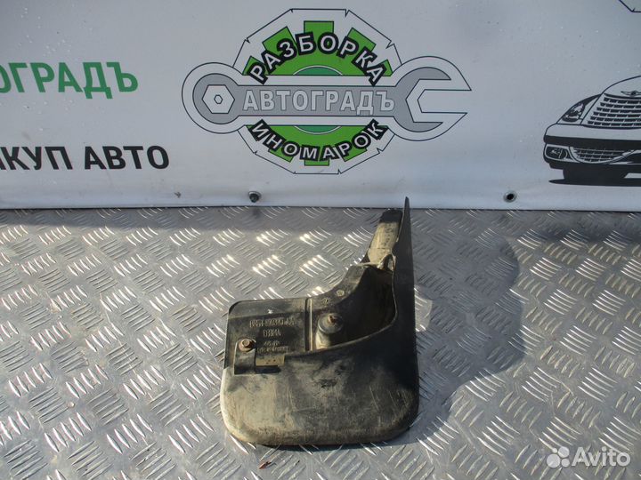 Брызговик задний правый Ford focus 3 2012г