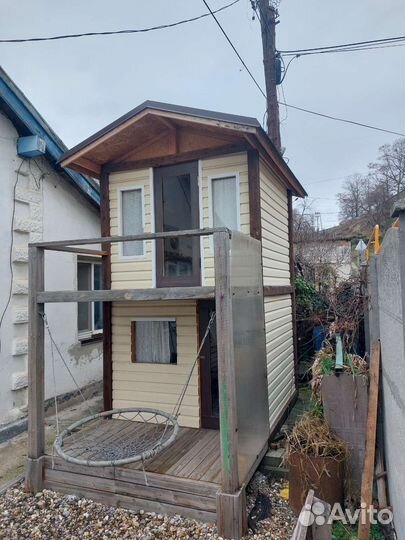 Детский двухэтажный домик