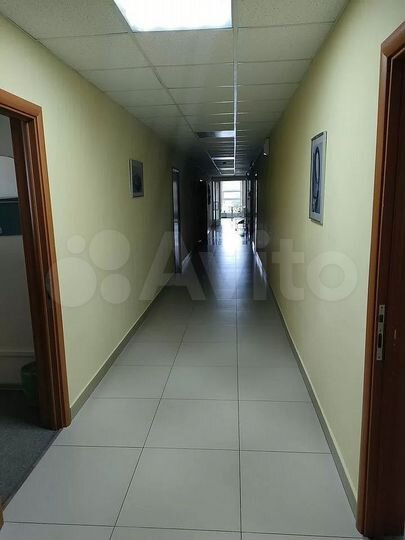 Офисный комплекс, 423.7 м²