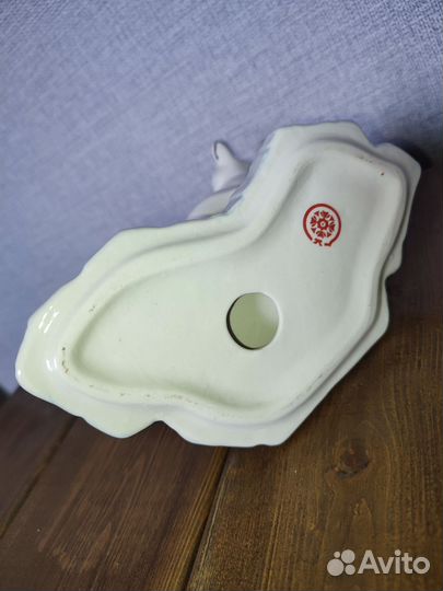 Статуэтка Белый медведь фарфор подарок сувенир