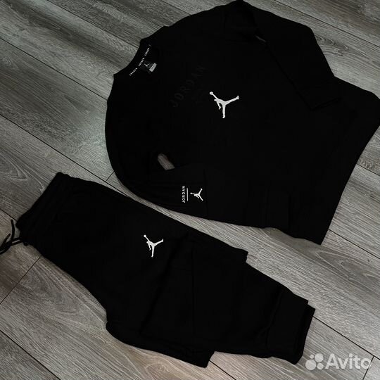 Мужской спортивный костюм nike jordan