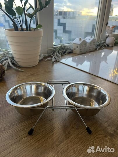 Миски для кошек на подставке