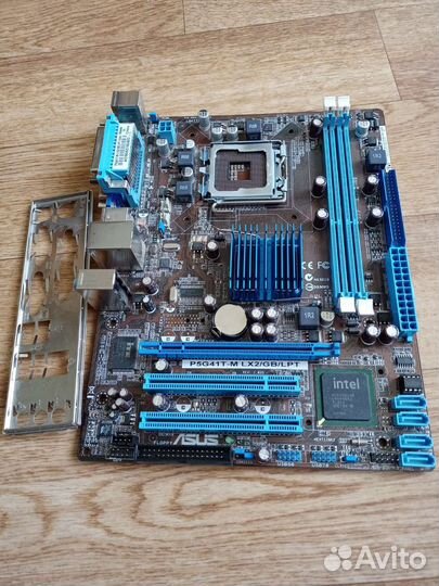 Материнская плата