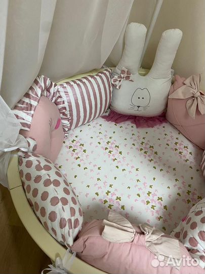 Бортики на кроватку