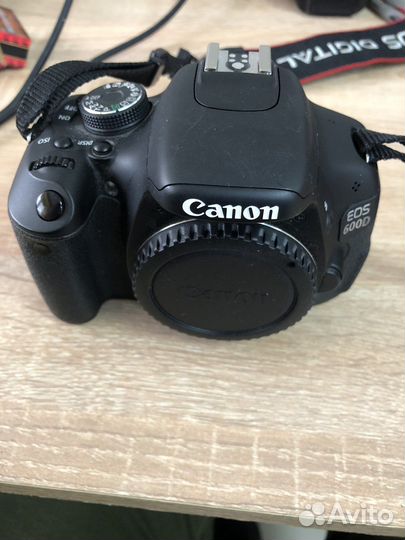 Зеркальный фотоаппарат canon 600d