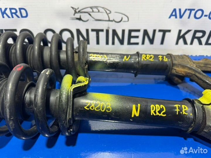 Стойка передняя Honda Elysion RR2 K24A