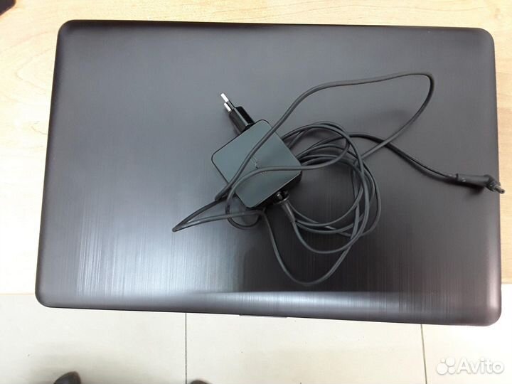 Ноутбук asus R540S