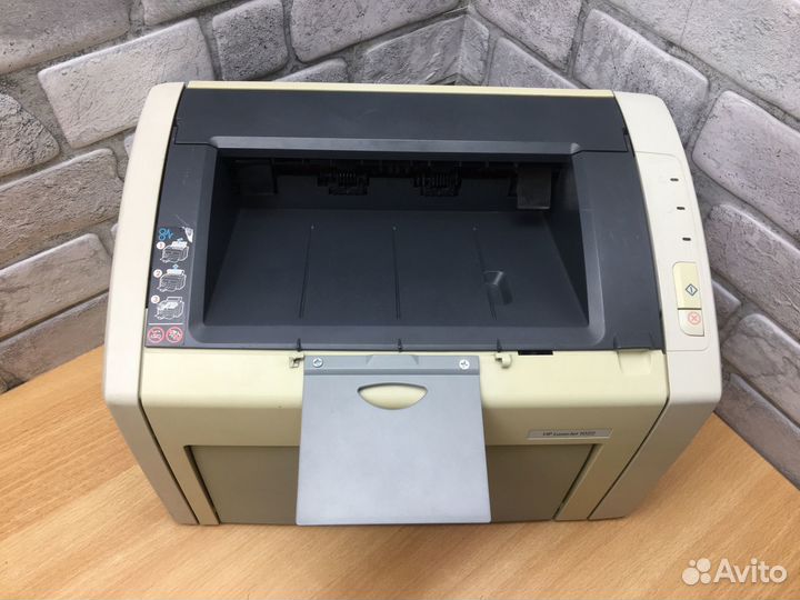 Лазерный принтер HP LaserJet 1022. Новый картридж