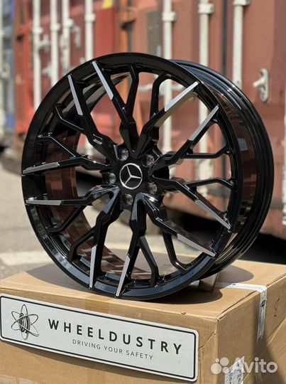 Кованые диски GLS 167 Mercedes AMG R22
