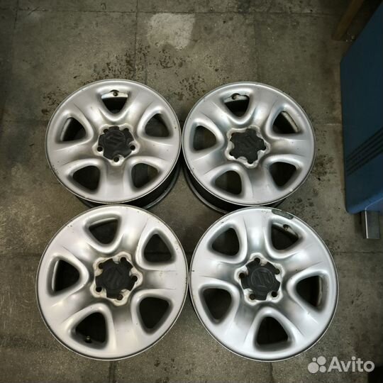 Диски Suzuki r16