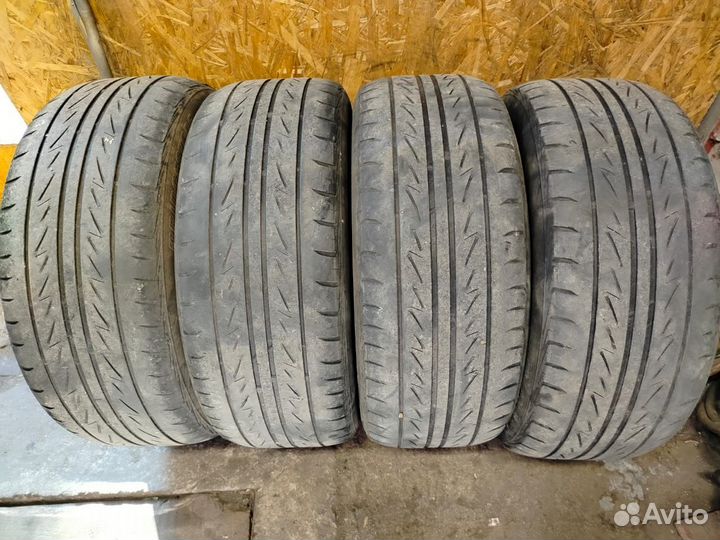 Bridgestone MY-02 Sporty Style 215/50 R17 91V