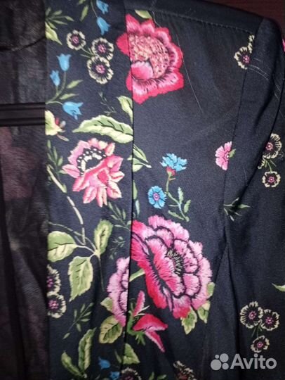 Атласный пиджак