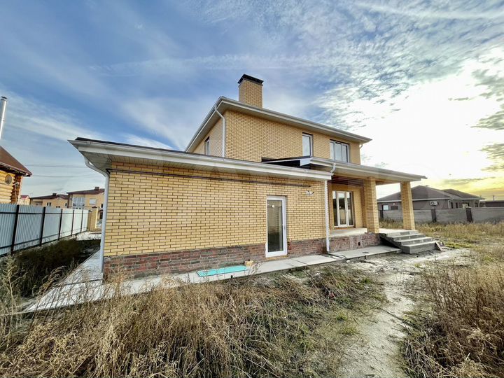 Дом 187 м² на участке 10 сот.