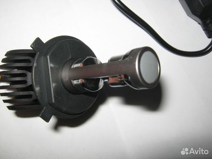 LED лампы H4 для головного света